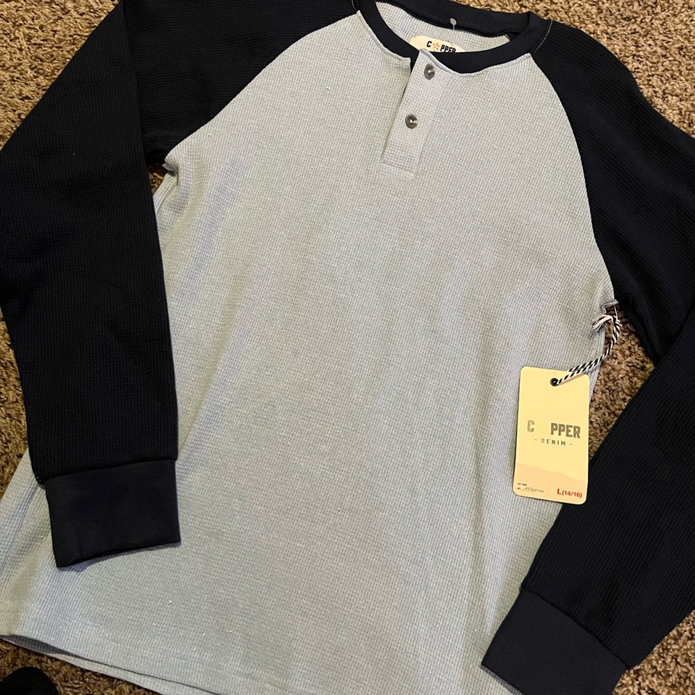 Copper Pepper Men's Black & Light Gray Raglan Henley Long Sleeve